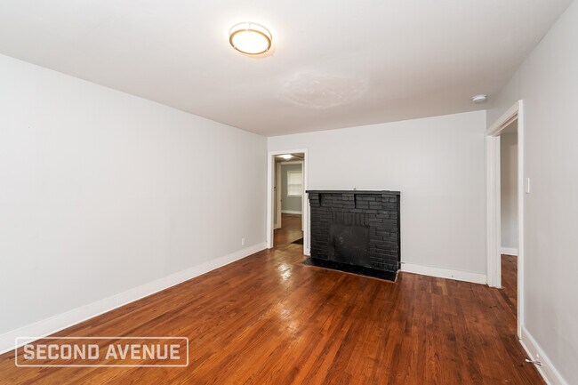 Foto del edificio - 1609 51st St W