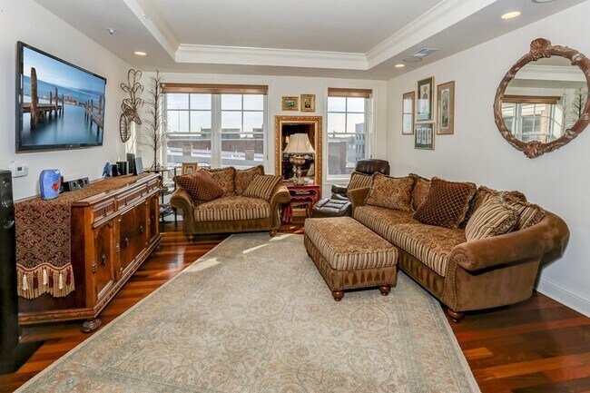 Foto del edificio - In Town Living - Right in Morristown's Center