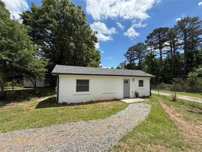 Foto del edificio - 7870 Rand Rd