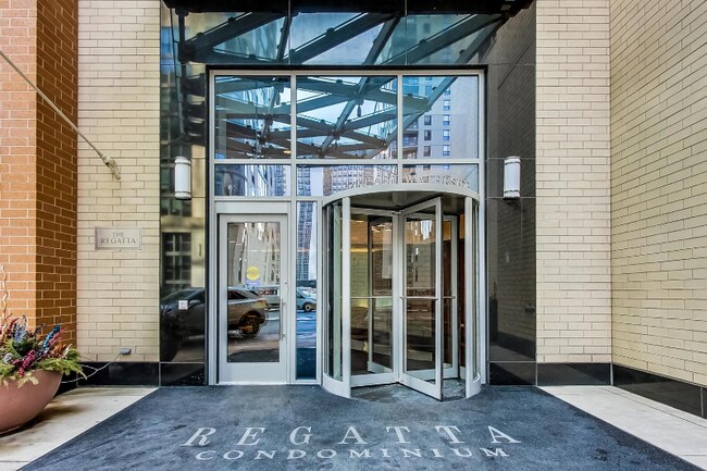 Foto del edificio - 420 E Waterside Dr
