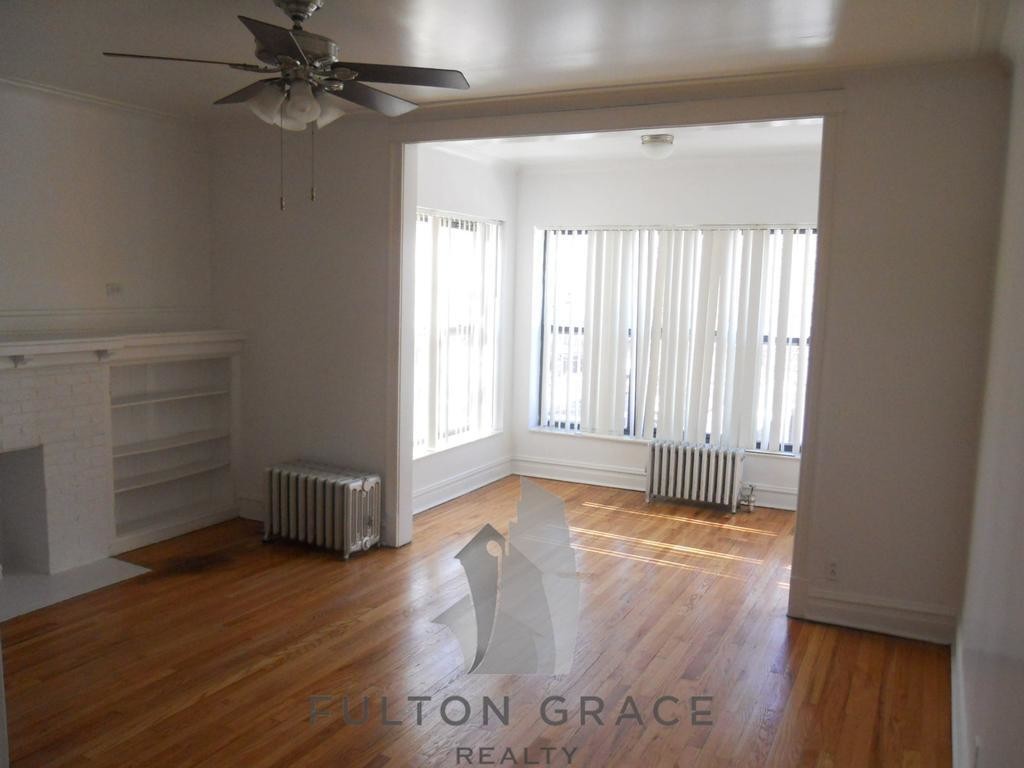 Primary Photo - 4701 N Albany Ave