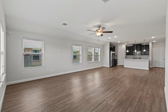 Building Photo - 3818 W Vicksburg Estates Dr