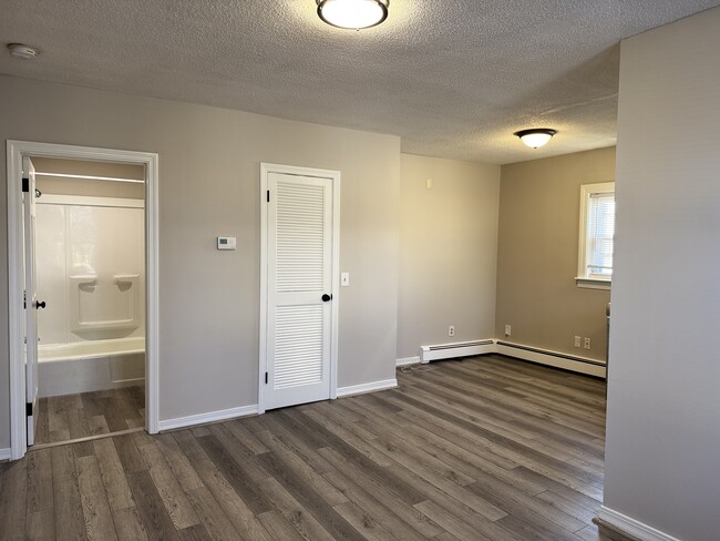 Foto del edificio - 66 Hamlet Ave