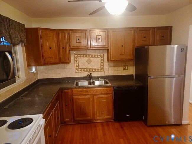 Foto del edificio - 13309 Nottingdale Dr