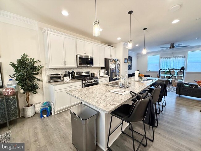Foto del edificio - 14327 Summit View Ln