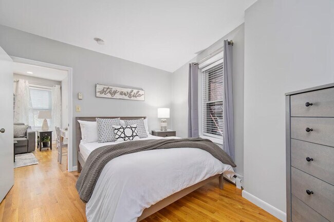 Foto del edificio - 348 North St