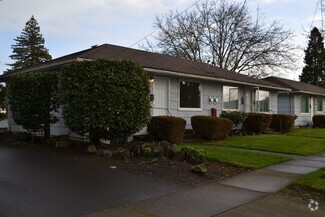 Building Photo - 310-314 McNary Ave NW