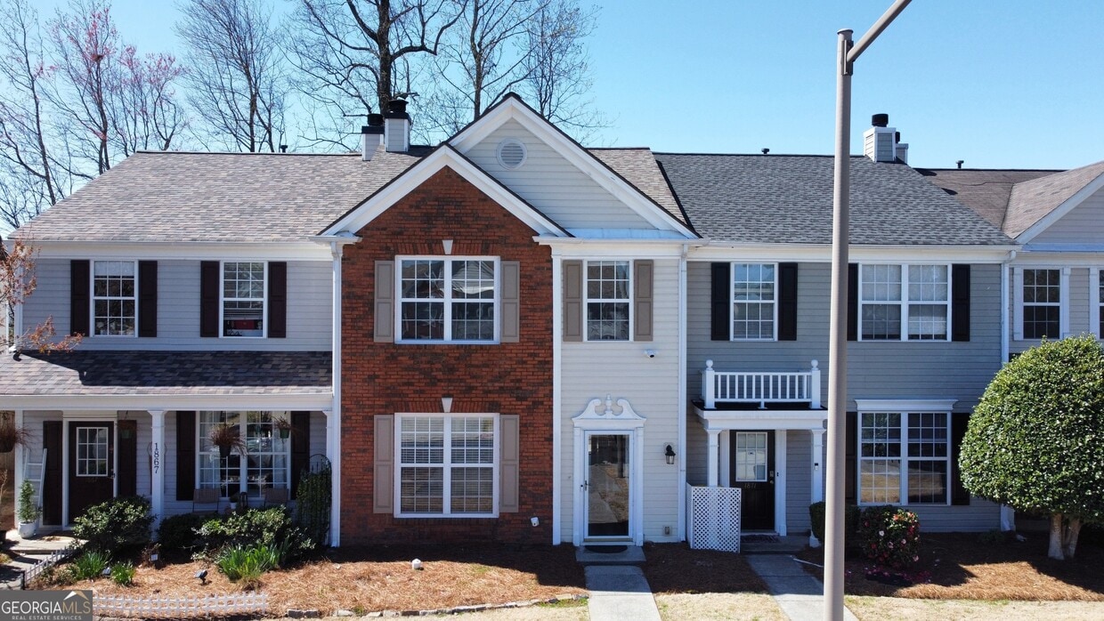 1869 Stancrest Trace NW, Kennesaw, GA 30152 Townhome Rentals in Kennesaw GA