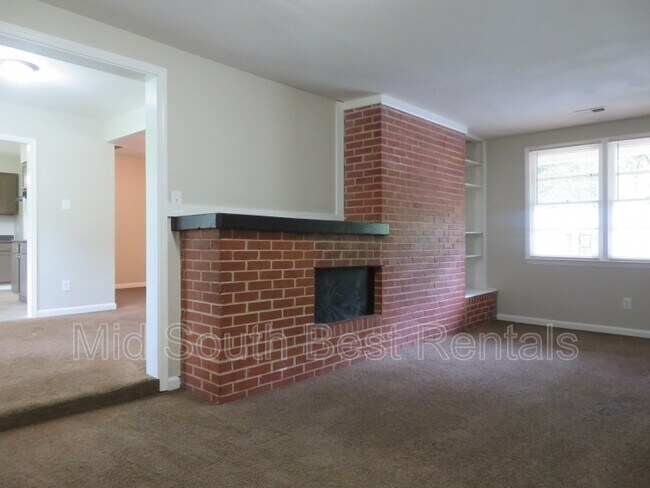 Building Photo - 1521 Paullus Ave