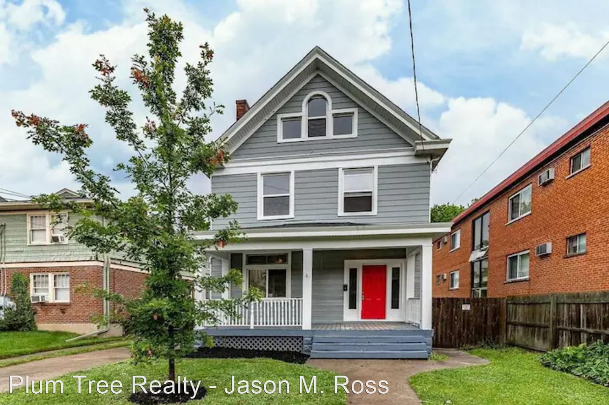 Primary Photo - 5 br, 3.5 bath House - 2040 Mills Ave.