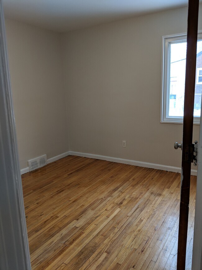 2nd Bedroom - 21161 Kipling St