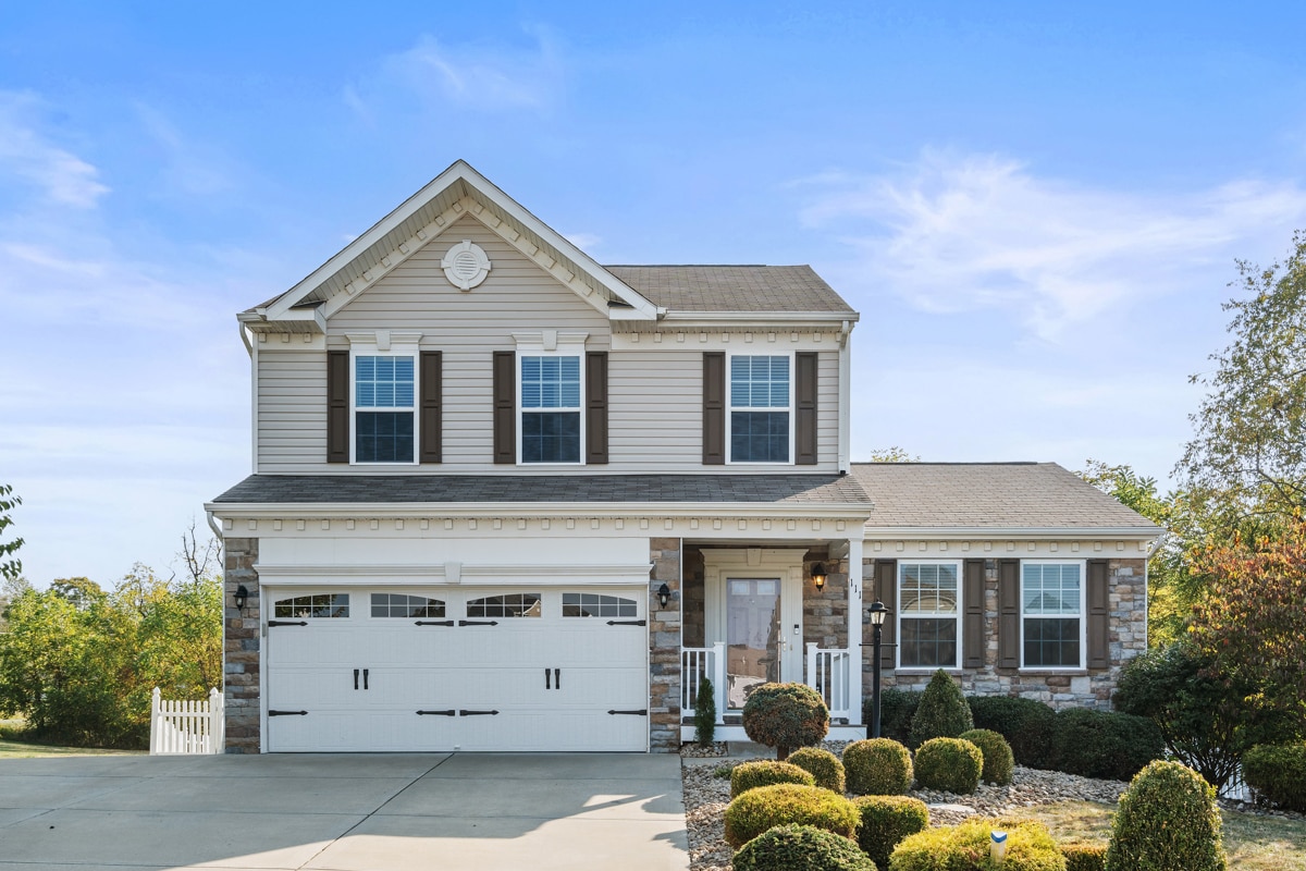 Foto principal - 111 Hermitage Ct