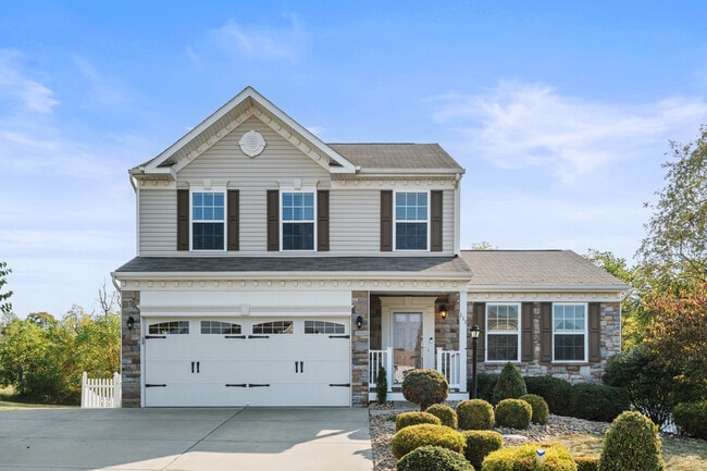 Building Photo - 111 Hermitage Ct