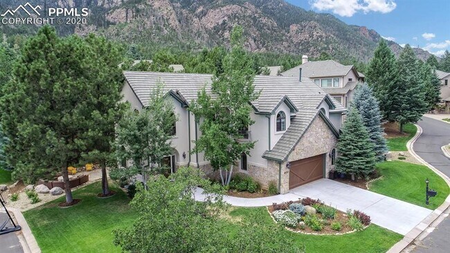 Foto del edificio - 869 Mont Blanc Vw