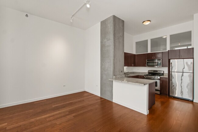 Foto del edificio - 235 W Van Buren St