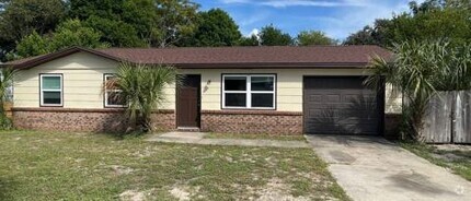 Building Photo - 221 Santo Tomas St