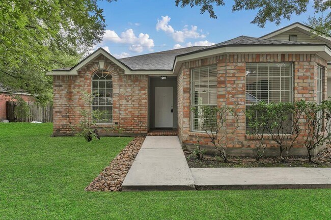Building Photo - 22727 Bridgewater Dr