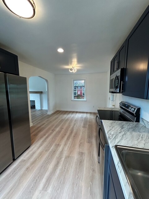 Building Photo - 3229 Circle Dr