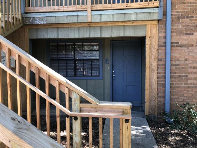 Building Photo - 153 Belmont Rd