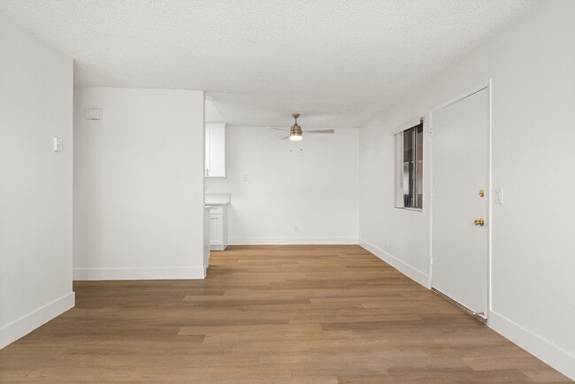 Building Photo - Terre at 989 Peach