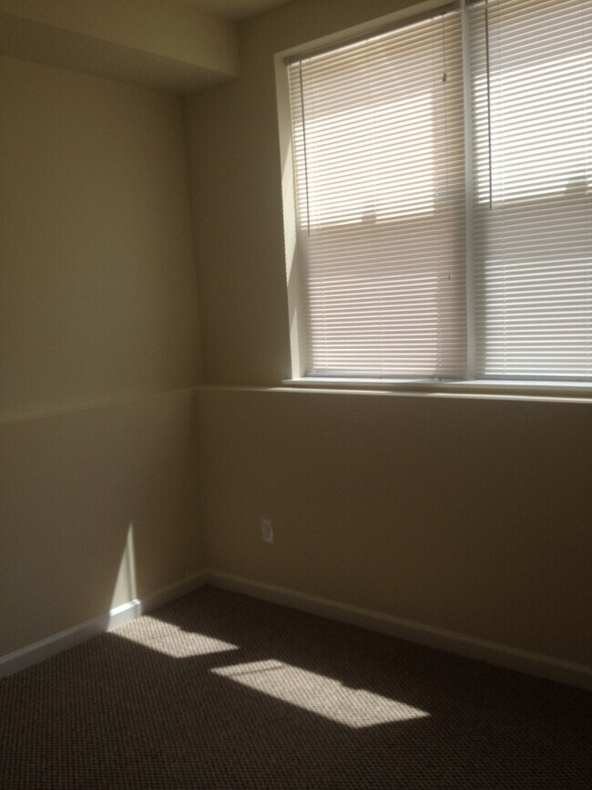 Foto del edificio - 415 N 41st St