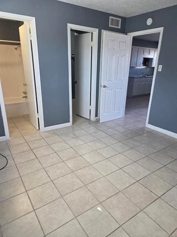 Building Photo - 705 Santa Rosa Dr