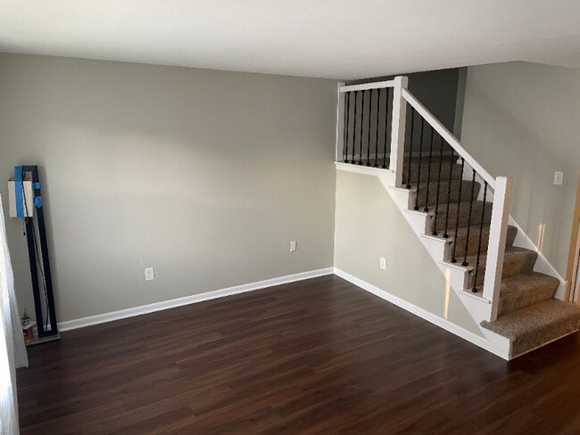 Foto del edificio - 532 Barnett Rd