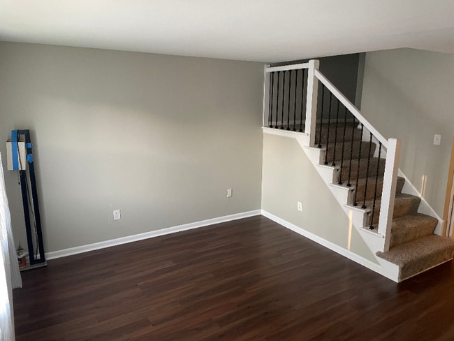 Building Photo - 532 Barnett Rd