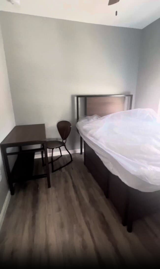 Building Photo - 52 East Park Place