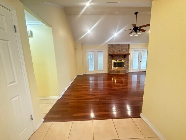 Foto del edificio - 1504 Nelson Ct