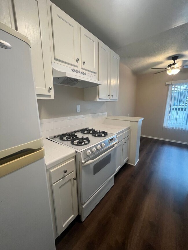Foto del edificio - Ocean Blvd. 1 bedroom Condo