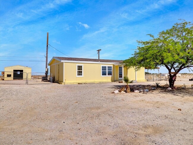 Building Photo - 2204 Ocean Side Ave