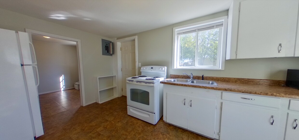 Primary Photo - 3D Tour Available - Located in St. George ...