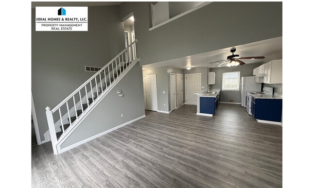 Building Photo - 5466 Country Hearth Ln