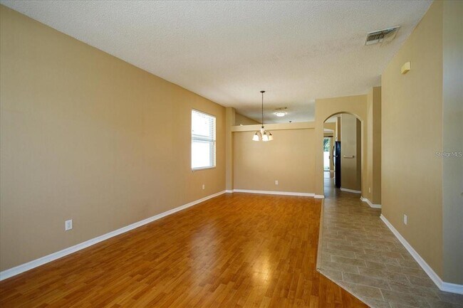 Foto del edificio - 570 Carrigan Woods Trail