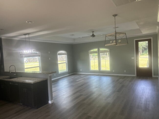 Building Photo - 6599 Johnson Ln