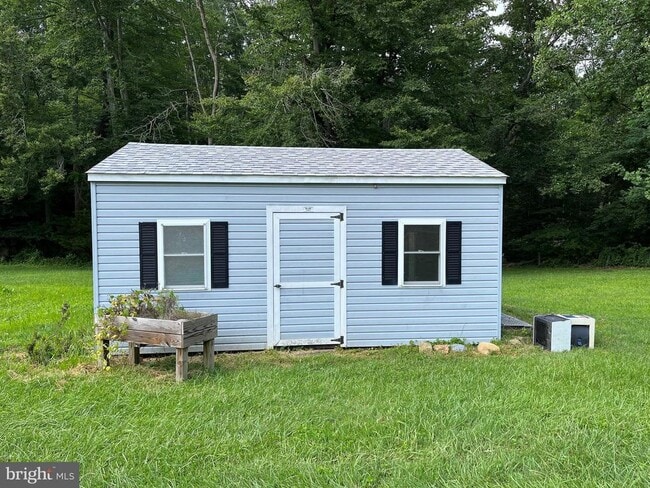 Building Photo - 2114 Moorland Dr