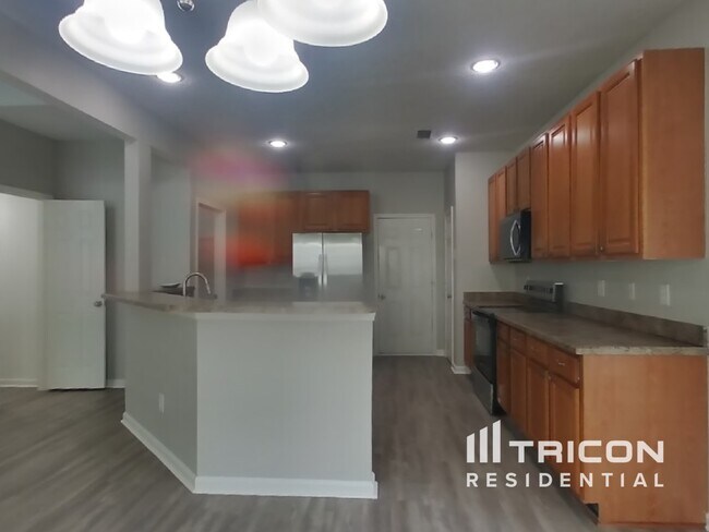 Foto del edificio - 96313 Piedmont Dr