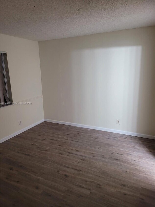 8710 Sherman Cir N Unit 202, Miramar, FL 33025 Condo for