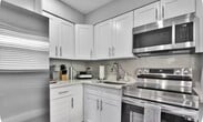 Primary Photo - 708 SW 16th Ave