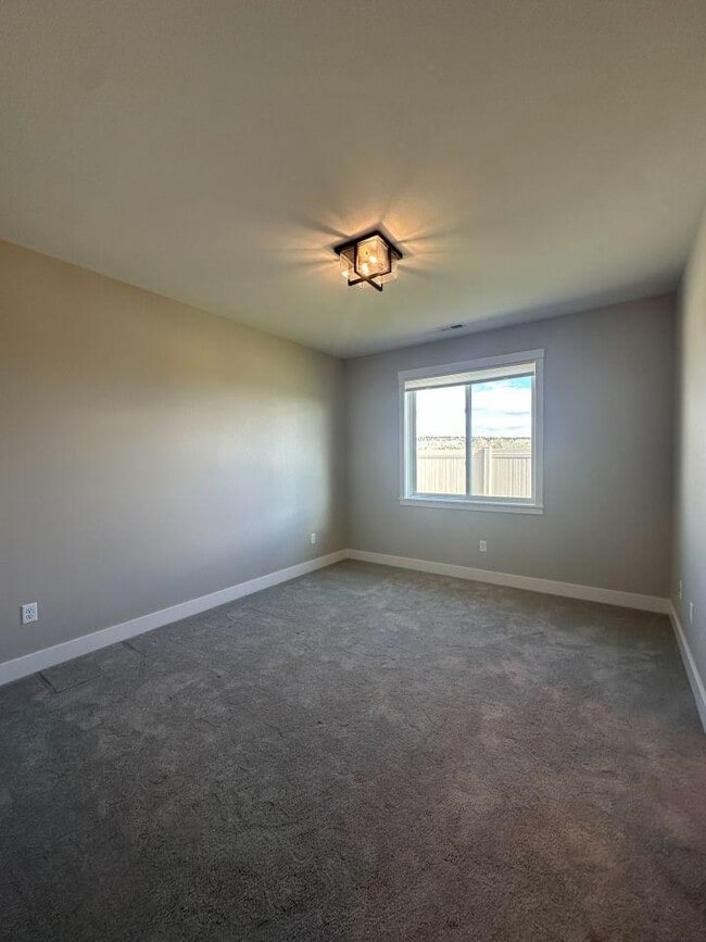 Building Photo - 3 bedroom in Billings MT 59106