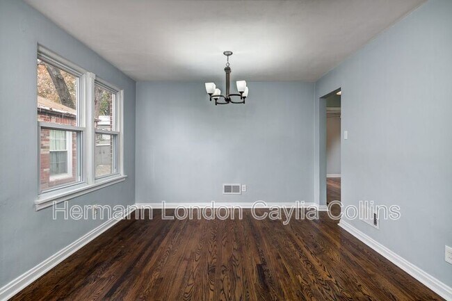 Foto del edificio - 7725 Kenridge Ln