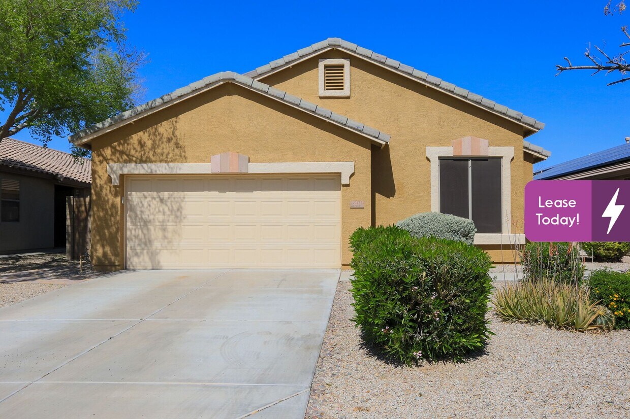 Foto principal - 9438 W Ross Ave