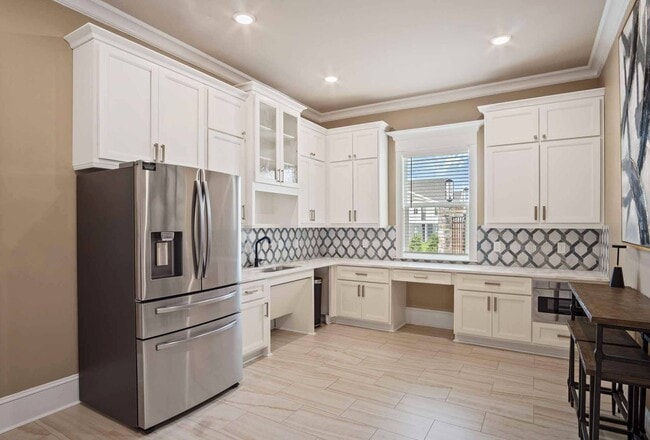 Building Photo - Belle Mor Luxury Apartments