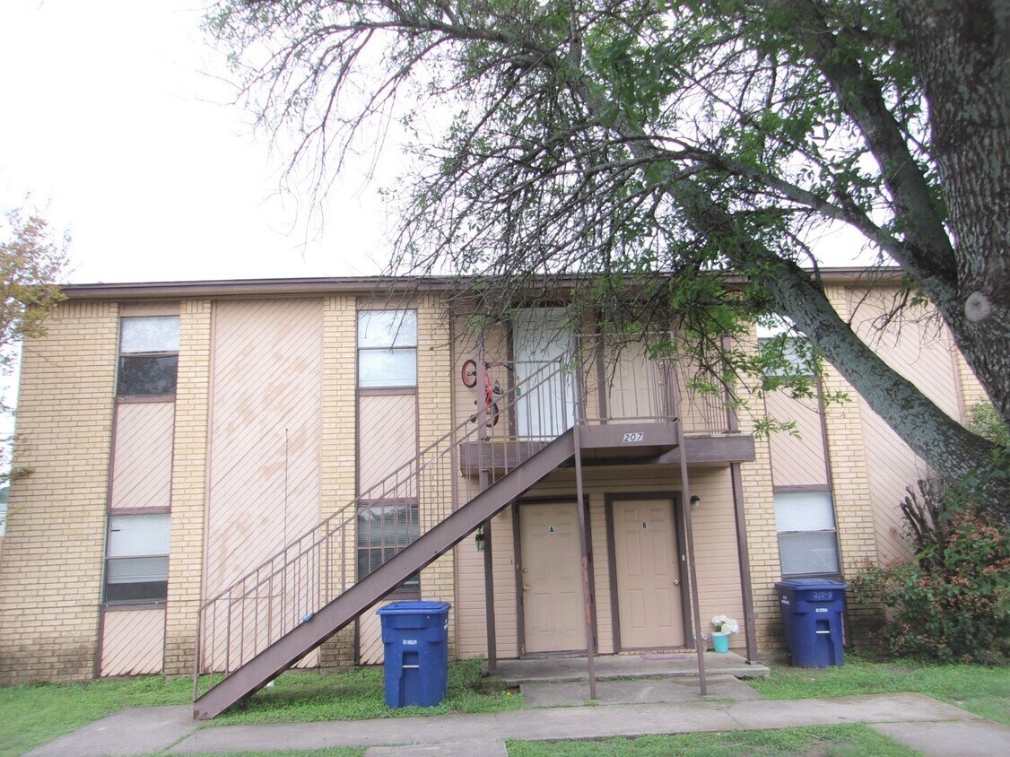 207 Northern Dove Ln Unit B, Copperas Cove, TX 76522 Apartments in