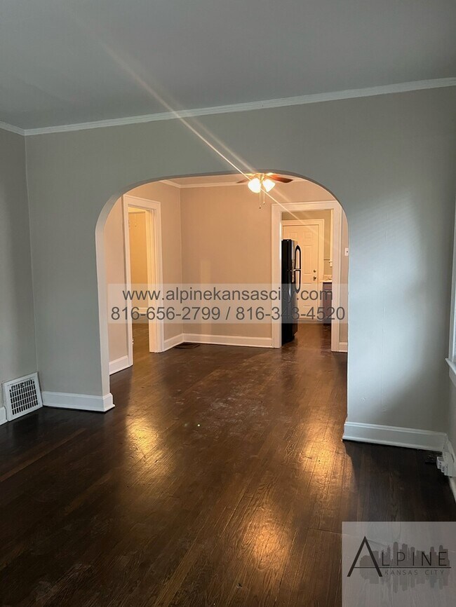 Foto del edificio - Updated Bungalow, Vouchers OK