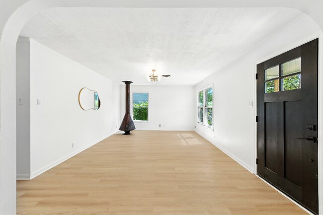 Foto del edificio - 1302 S 2nd St