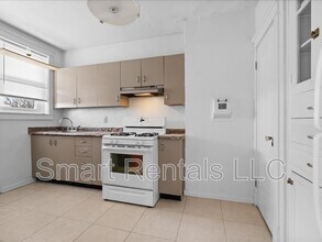 Building Photo - 7208 Zephyr Pl