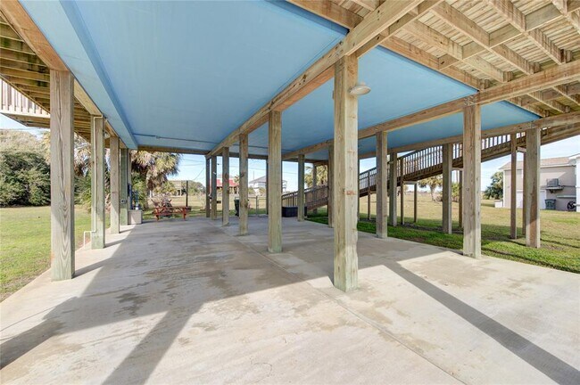 Foto del edificio - 14110 Miramar Dr