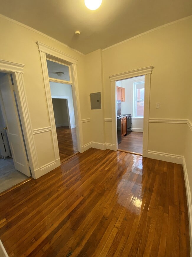 Photo - 5 Walbridge St Apartment